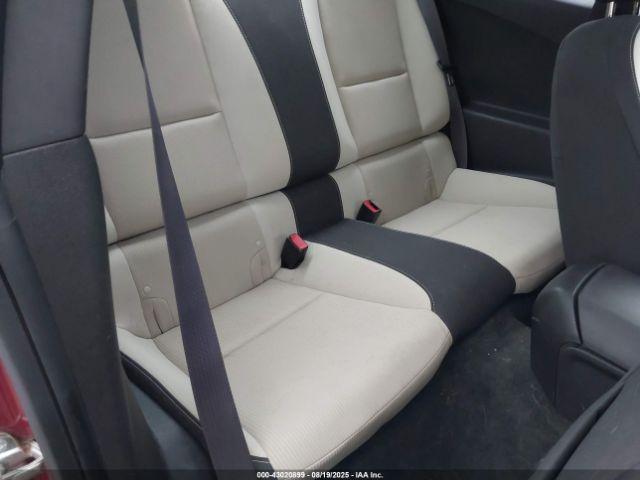 Chevrolet Camaro 1lt Image 2