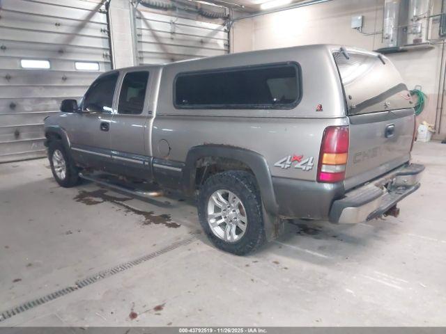 Chevrolet Silverado 1500 Ls Image 3