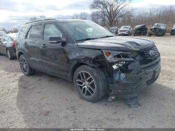  Salvage Ford Explorer