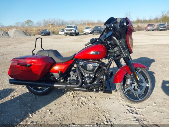 Harley-Davidson Flhx Image 12