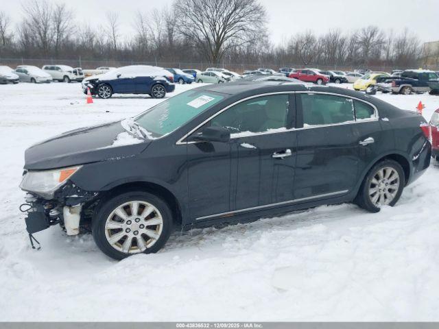 Buick LaCrosse Image 4