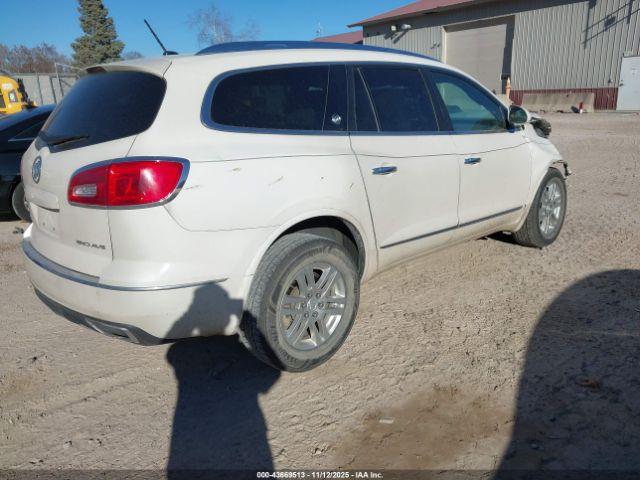 Buick Enclave Convenience Image 16