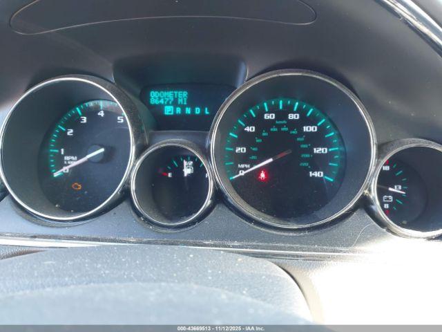 Buick Enclave Convenience Image 7