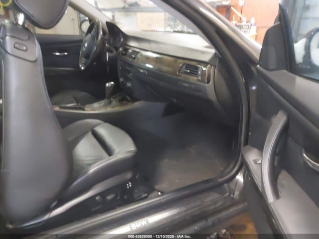 BMW 3 Series Xdrive Image 2