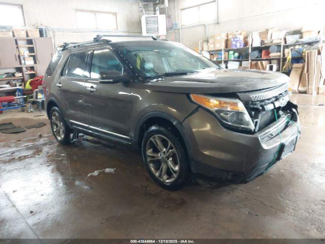  Salvage Ford Explorer