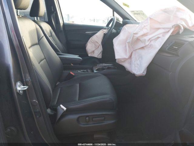 Honda Passport Awd Ex-l Image 3