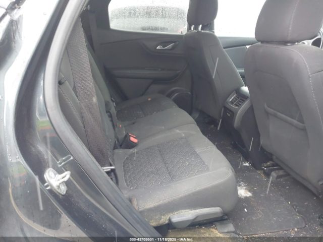 Chevrolet Blazer Image 9