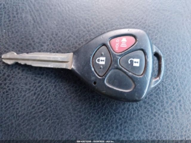 Toyota 4Runner Trd Off Road Premium Image 11