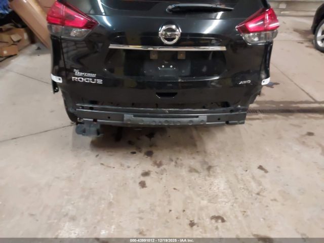 Nissan Rogue S Image 11