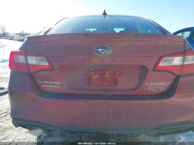 Subaru Legacy 2.5i Premium Image 13