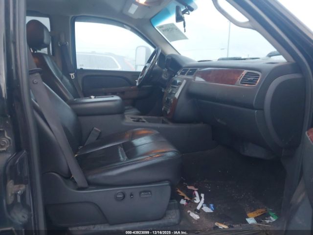 Chevrolet Silverado 2500 Ltz Image 8