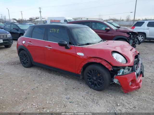 MINI Hardtop Cooper S Image 1