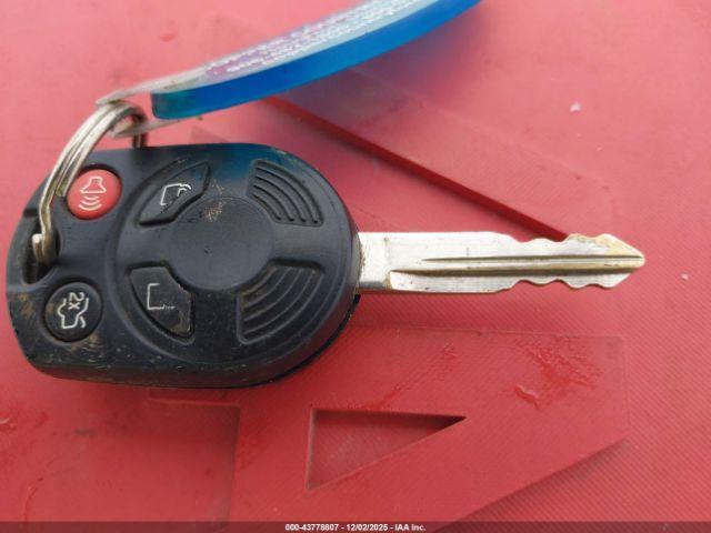 Ford Escape Limited Image 8