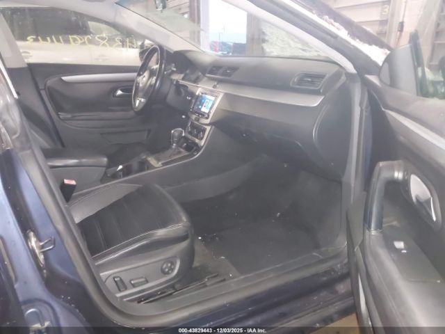 Volkswagen CC Sport Image 9