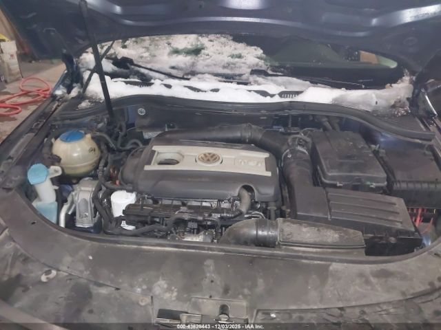 Volkswagen CC Sport Image 6