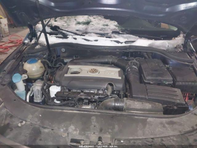 Volkswagen CC Sport Image 6