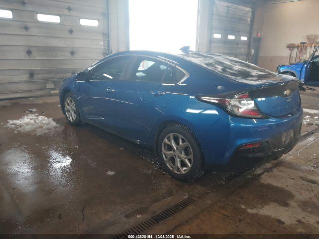 Chevrolet Volt Premier Image 16