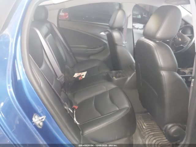 Chevrolet Volt Premier Image 10