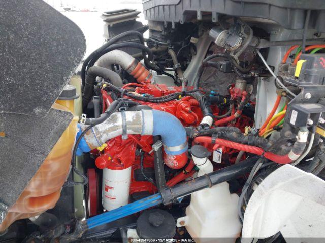 International Mv Image 14