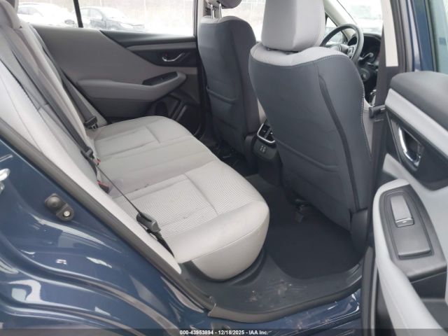 Subaru Legacy Premium Image 5