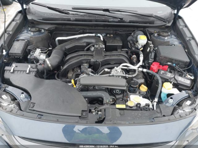 Subaru Legacy Premium Image 7
