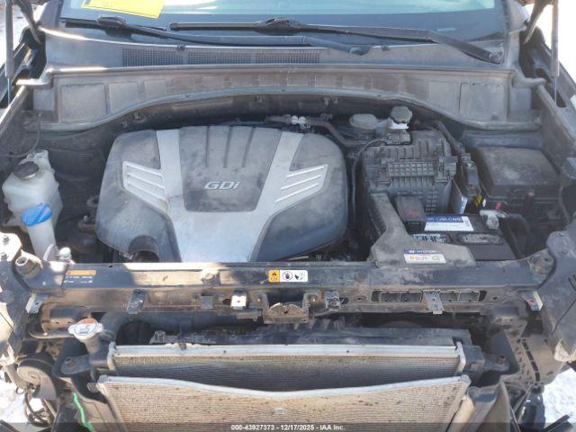 Hyundai SANTA FE Limited Ultimate Image 8