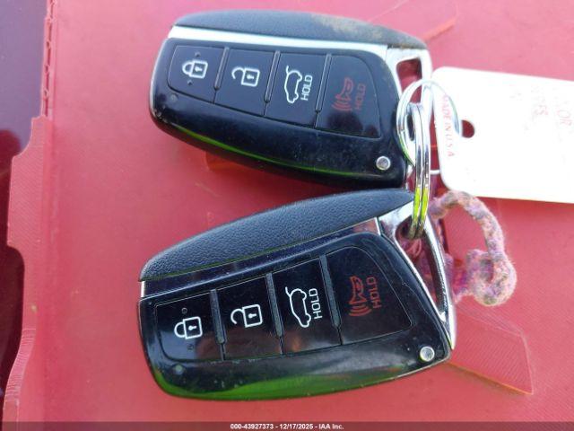 Hyundai SANTA FE Limited Ultimate Image 2