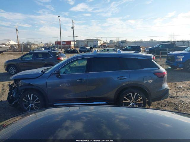 INFINITI Qx Sensory Awd Image 12