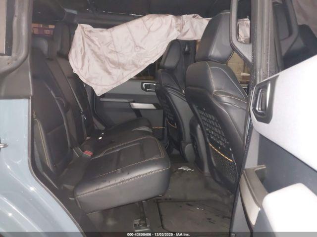 Ford Bronco Badlands Image 13