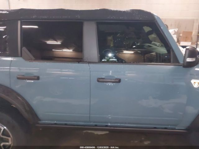 Ford Bronco Badlands Image 4