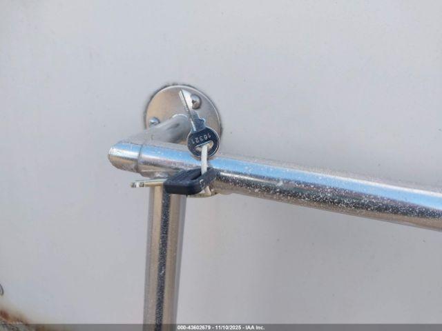 Catalina Other Image 19