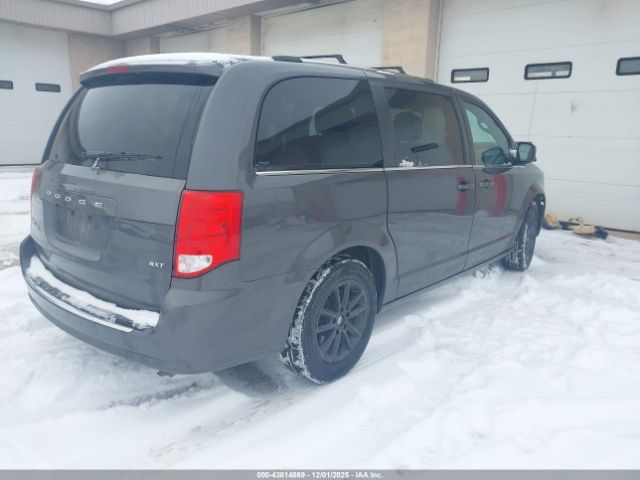 Dodge Grand Caravan Sxt Image 13