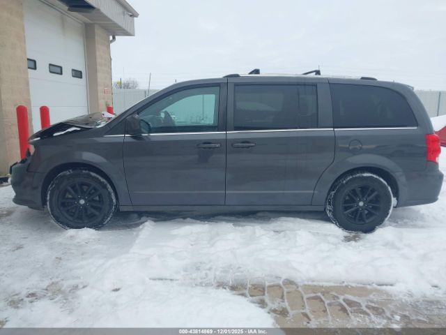 Dodge Grand Caravan Sxt Image 16