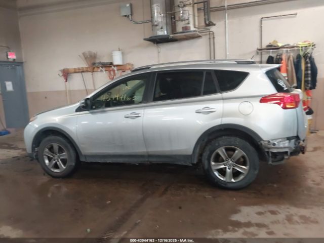Toyota RAV4 Xle Image 11