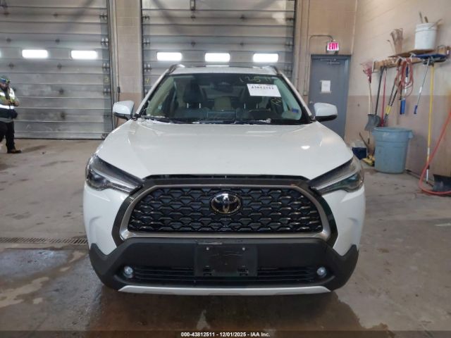 Toyota Corolla Xle Image 7