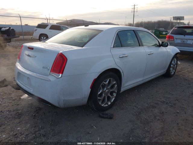 Chrysler 300c Platinum Image 3