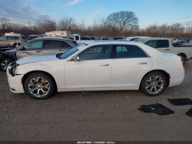 Chrysler 300c Platinum Image 5