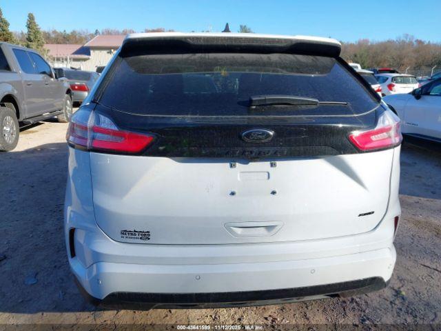 Ford Edge Se Image 16