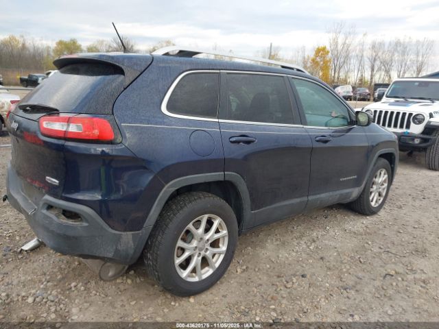 Jeep Cherokee Latitude Image 14