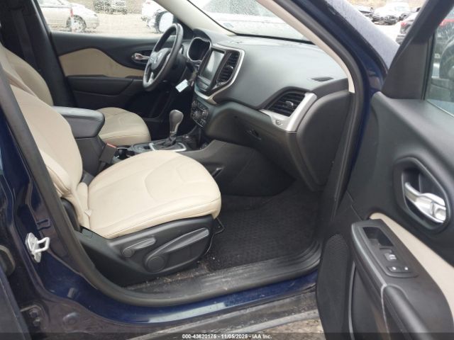 Jeep Cherokee Latitude Image 8