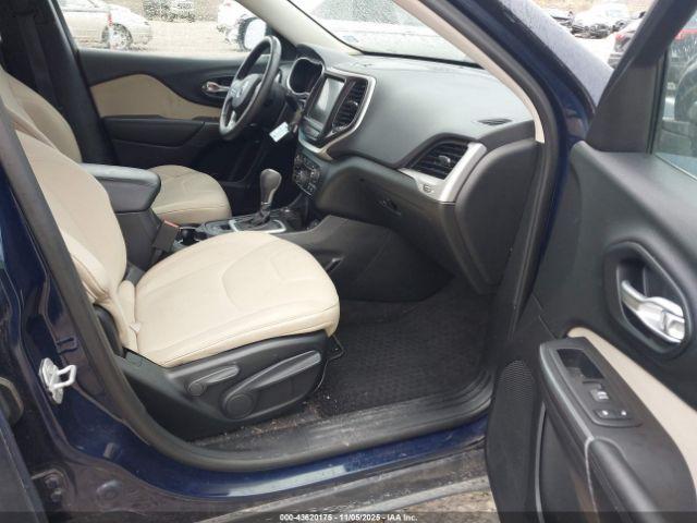 Jeep Cherokee Latitude Image 8