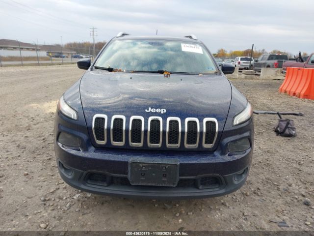 Jeep Cherokee Latitude Image 17