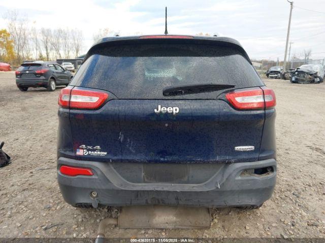 Jeep Cherokee Latitude Image 16