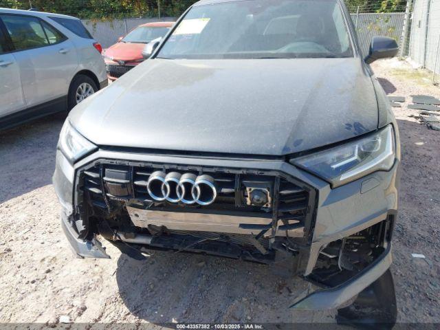 Audi Q7 Premium Plus 55 Tfsi Quattro Tiptronic Image 6