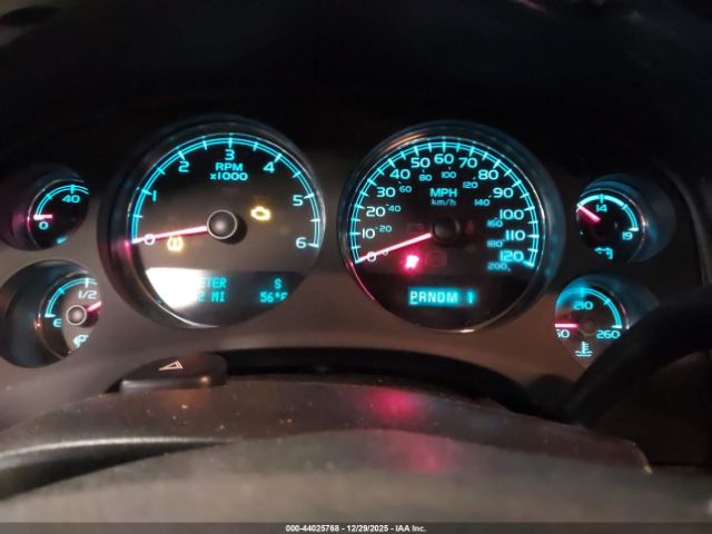 Chevrolet Silverado 2500 Ltz Image 11