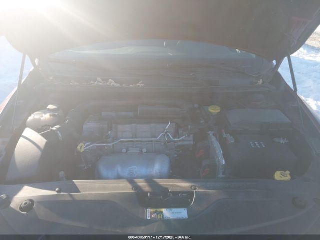 Chrysler 200 Touring Image 14