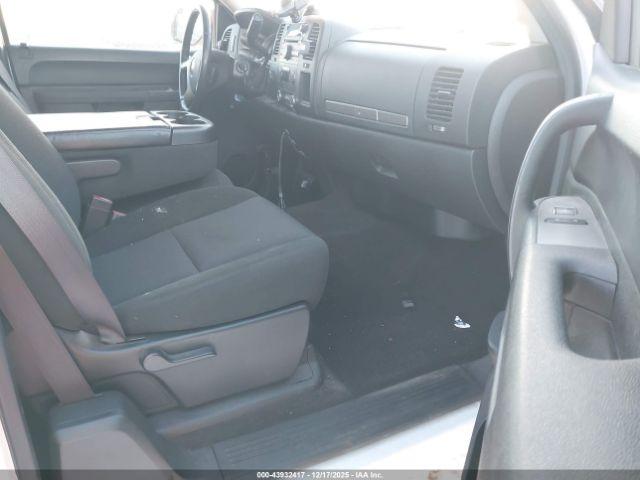 Chevrolet Silverado 1500 Lt Image 8