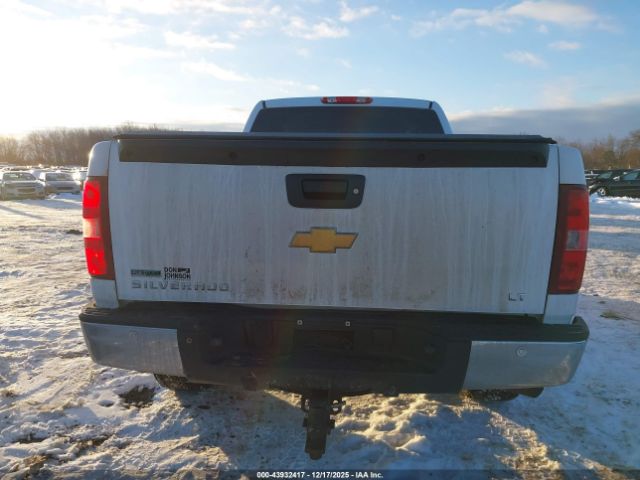 Chevrolet Silverado 1500 Lt Image 13