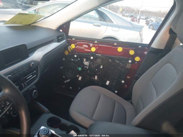 Ford Escape S Image 15