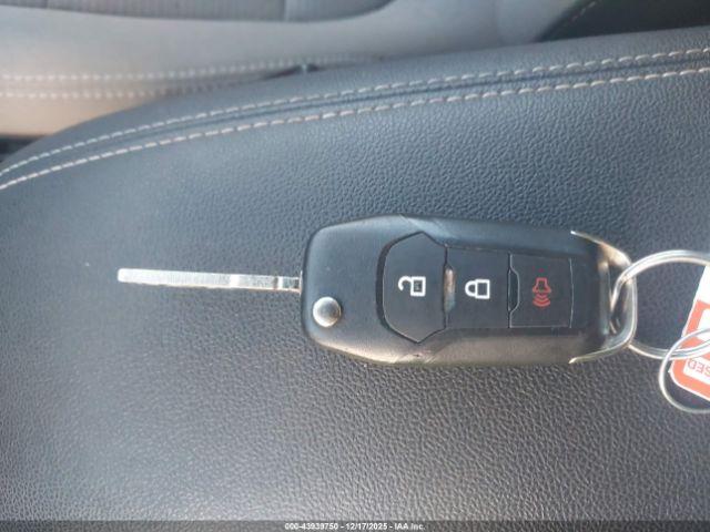 Ford Escape S Image 7